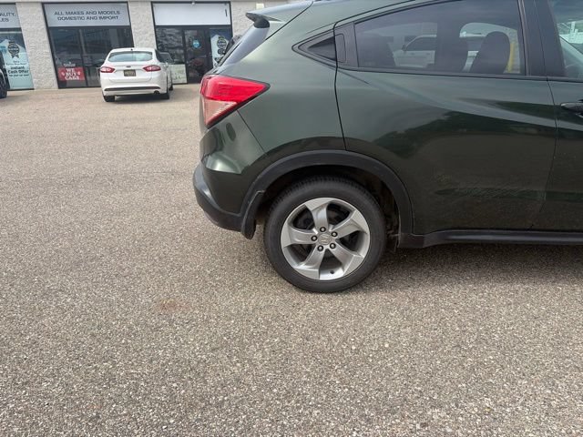Used 2017 Honda HR-V EX-L image 29