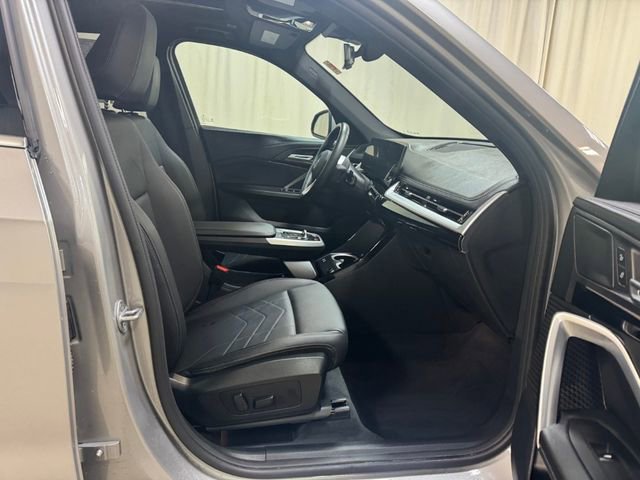 Used 2025 BMW X1 xDrive28i image 43