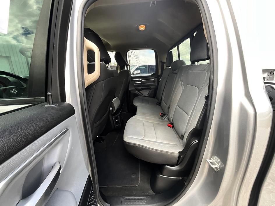 Used 2020 RAM 1500 Big Horn AWD/4WD image 31