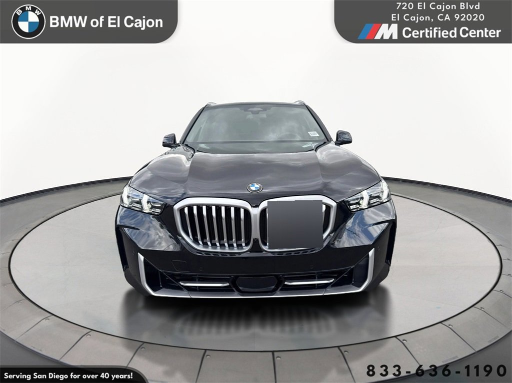 New 2026 BMW X5 sDrive40i image 3