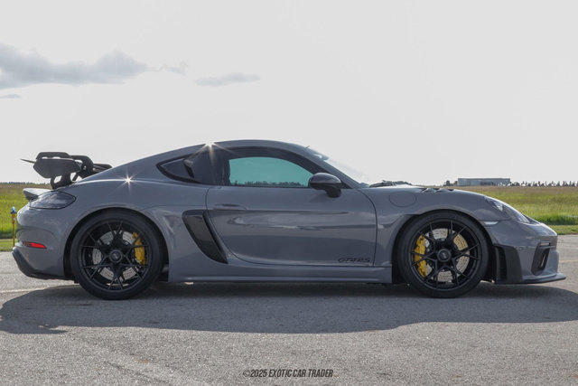 Used 2023 Porsche 718 Cayman GT4 RS image 9