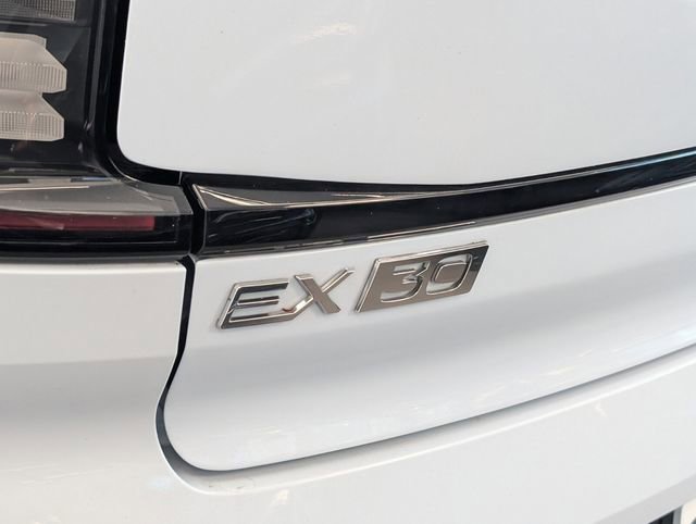 Used 2025 Volvo EX30 Ultra image 12