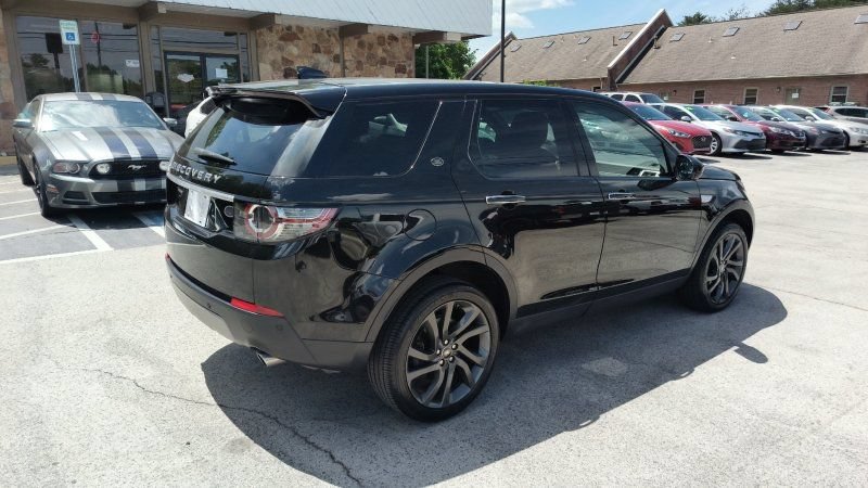 Used 2018 Land Rover Discovery Sport HSE Luxury AWD/4WD image 5
