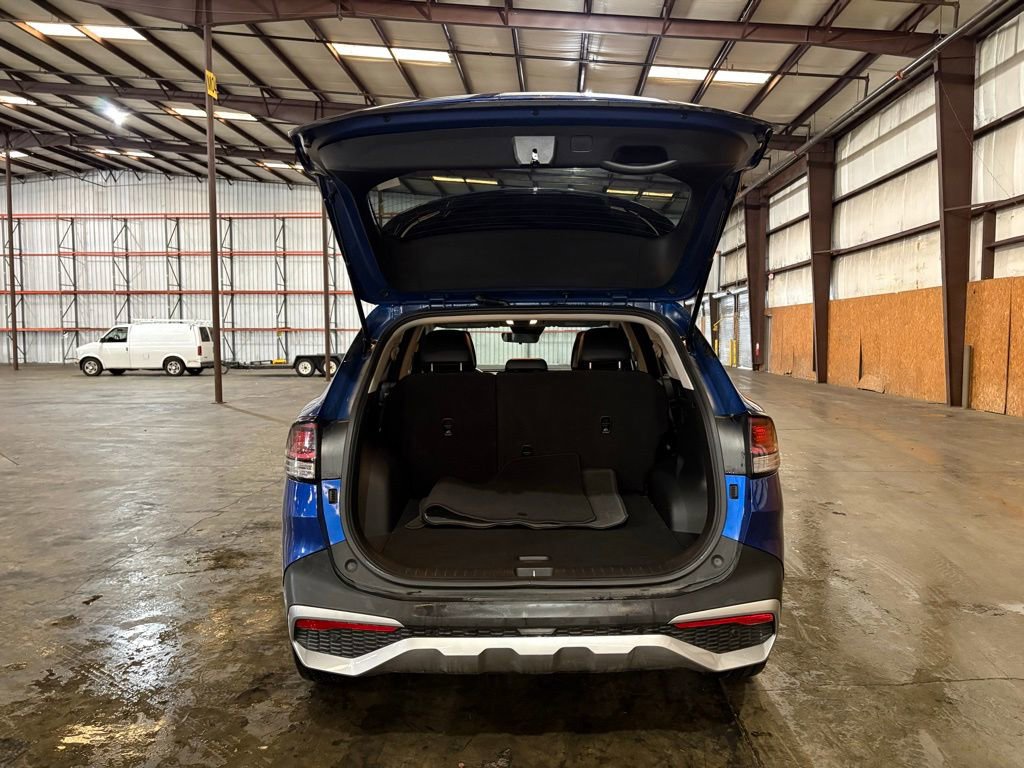 Used 2023 Kia Sportage EX image 12