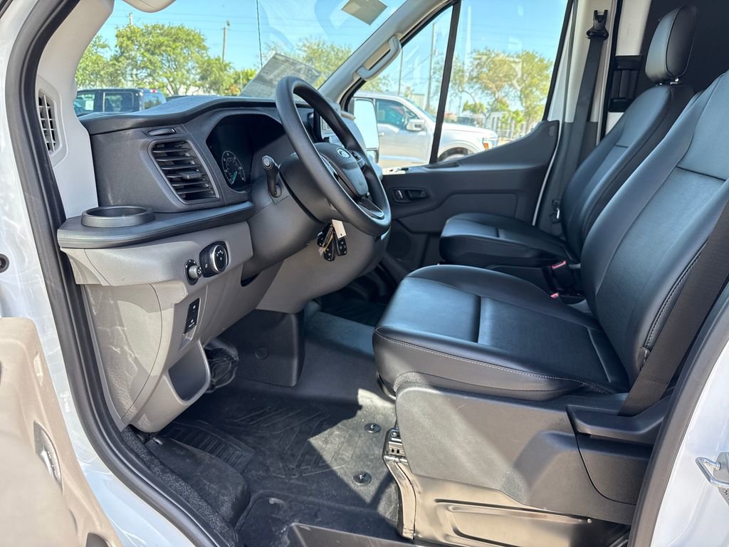 New 2025 Ford Transit 250 148 Medium Roof w/ Load Area Protection Package image 19