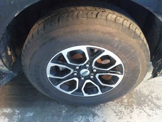 Used 2024 Ford Expedition XLT image 8