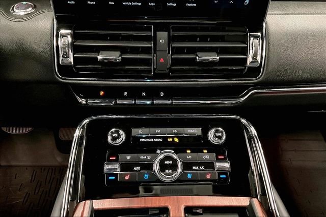 Used 2023 Lincoln Navigator L Reserve w/ Equipment Group 201A image 29