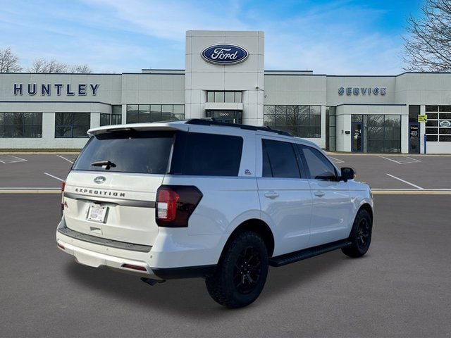 Used 2022 Ford Expedition Timberline AWD/4WD image 3