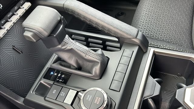 New 2026 Toyota 4Runner SR5 image 23