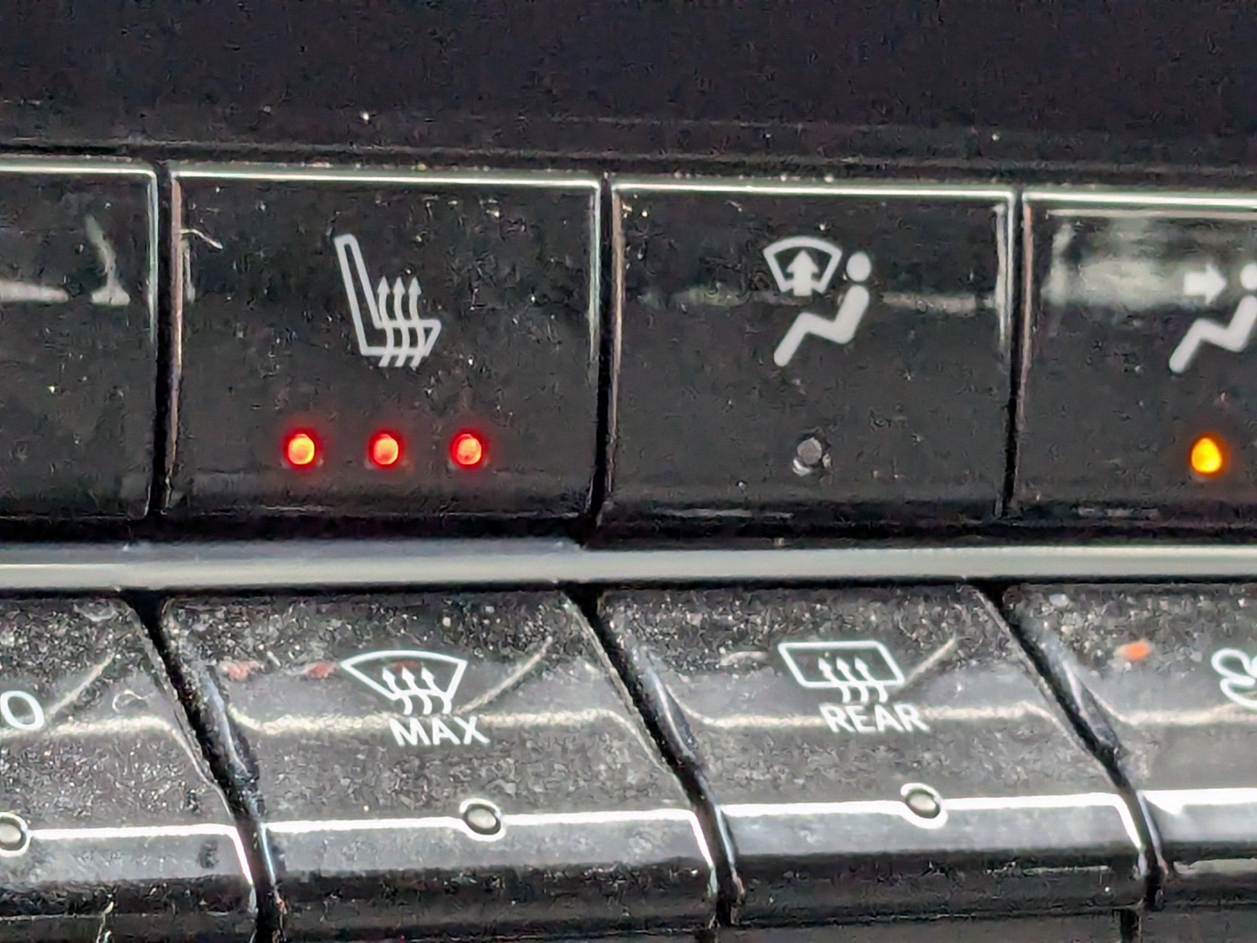 Used 2024 GMC Canyon Elevation w/ Elevation Premium Package image 28