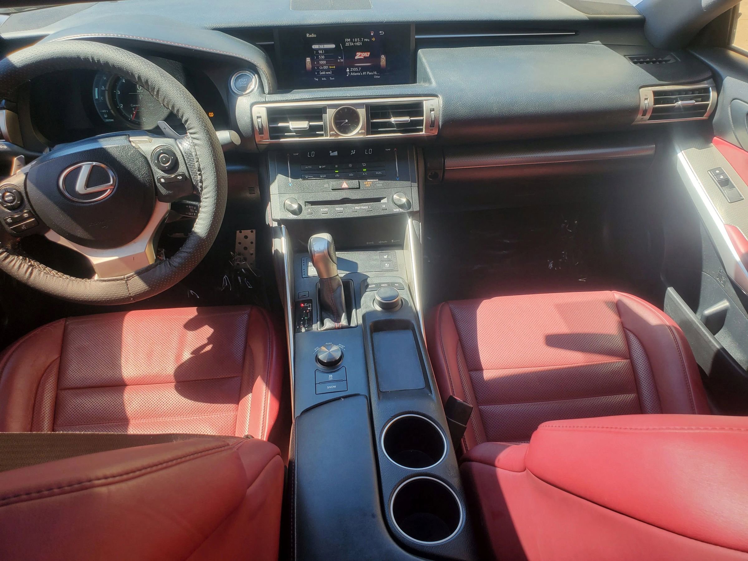 Used 2016 Lexus IS 200t RWD image 34