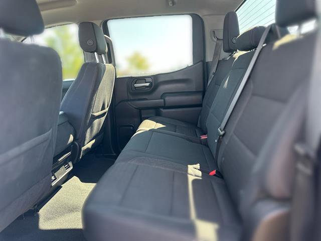 Used 2023 Chevrolet Silverado 1500 Custom Trail Boss w/ LPO, Dark Essentials Package image 21