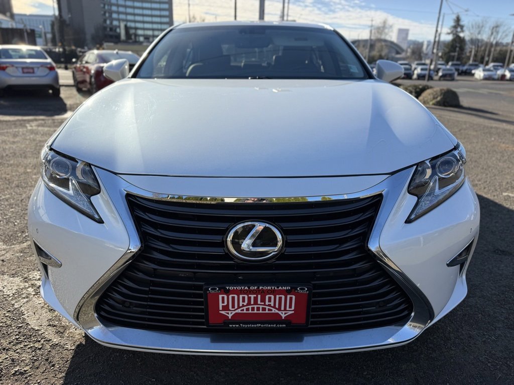 Used 2016 Lexus ES 350 image 3