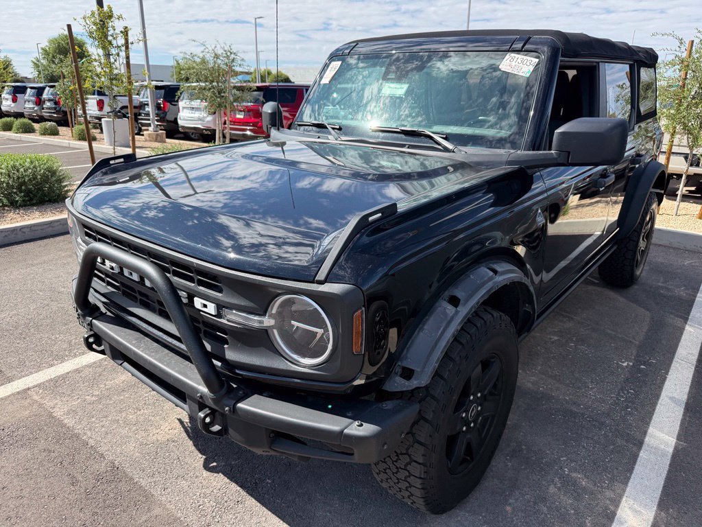 Used 2022 Ford Bronco Black Diamond AWD/4WD image 2