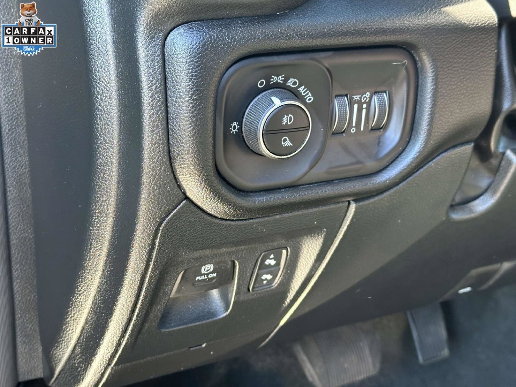 Used 2024 RAM 1500 Laramie AWD/4WD image 18