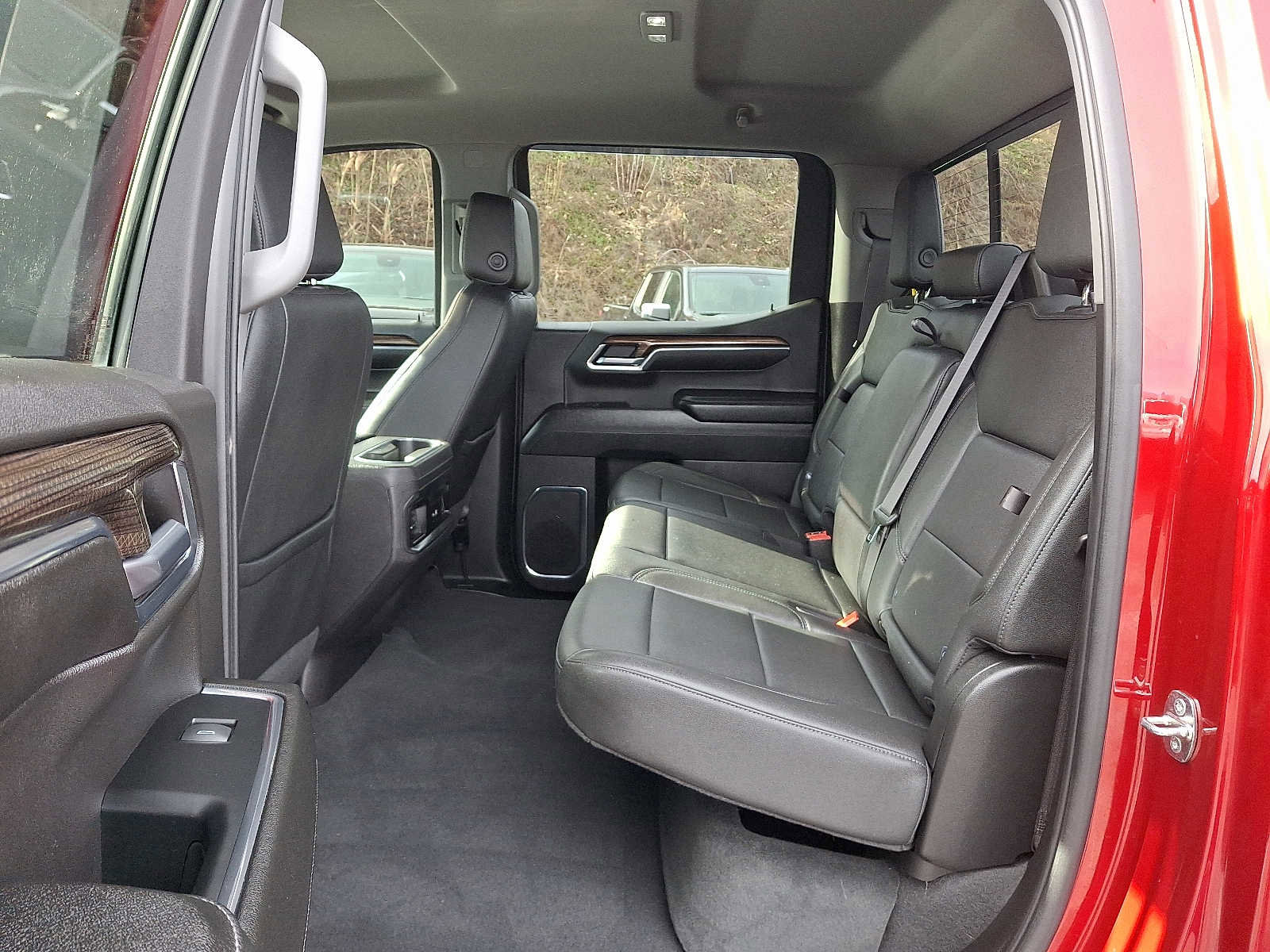 Certified 2024 Chevrolet Silverado 1500 LT Trail Boss w/ Convenience Package II image 11
