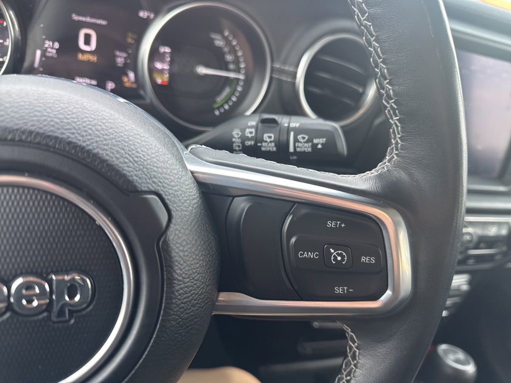 Used 2023 Jeep Wrangler Unlimited Sahara w/ Cold Weather Group image 18