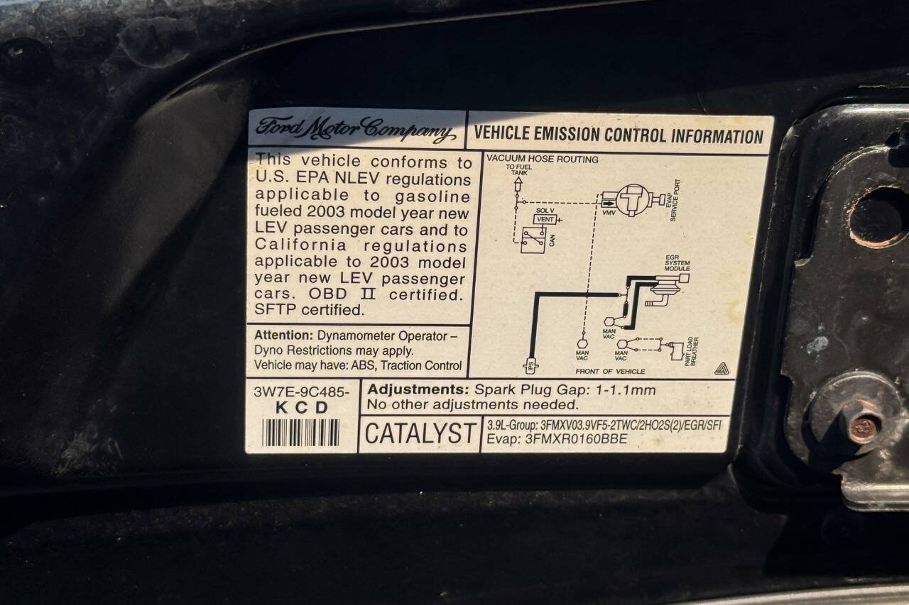Used 2003 Ford Thunderbird RWD image 13