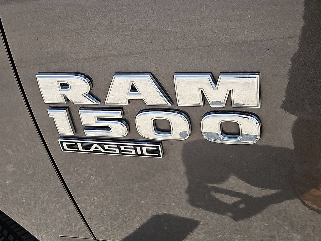 Used 2023 RAM 1500 Classic SLT w/ Trailer & Traction Group AWD/4WD image 14