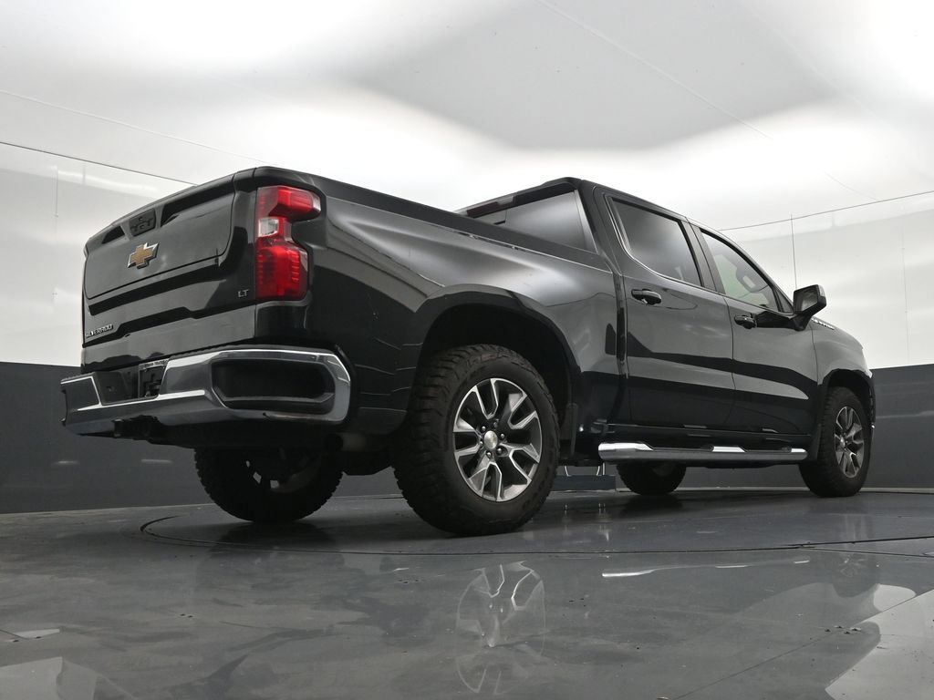 Used 2022 Chevrolet Silverado 1500 LT w/ Convenience Package II RWD image 28