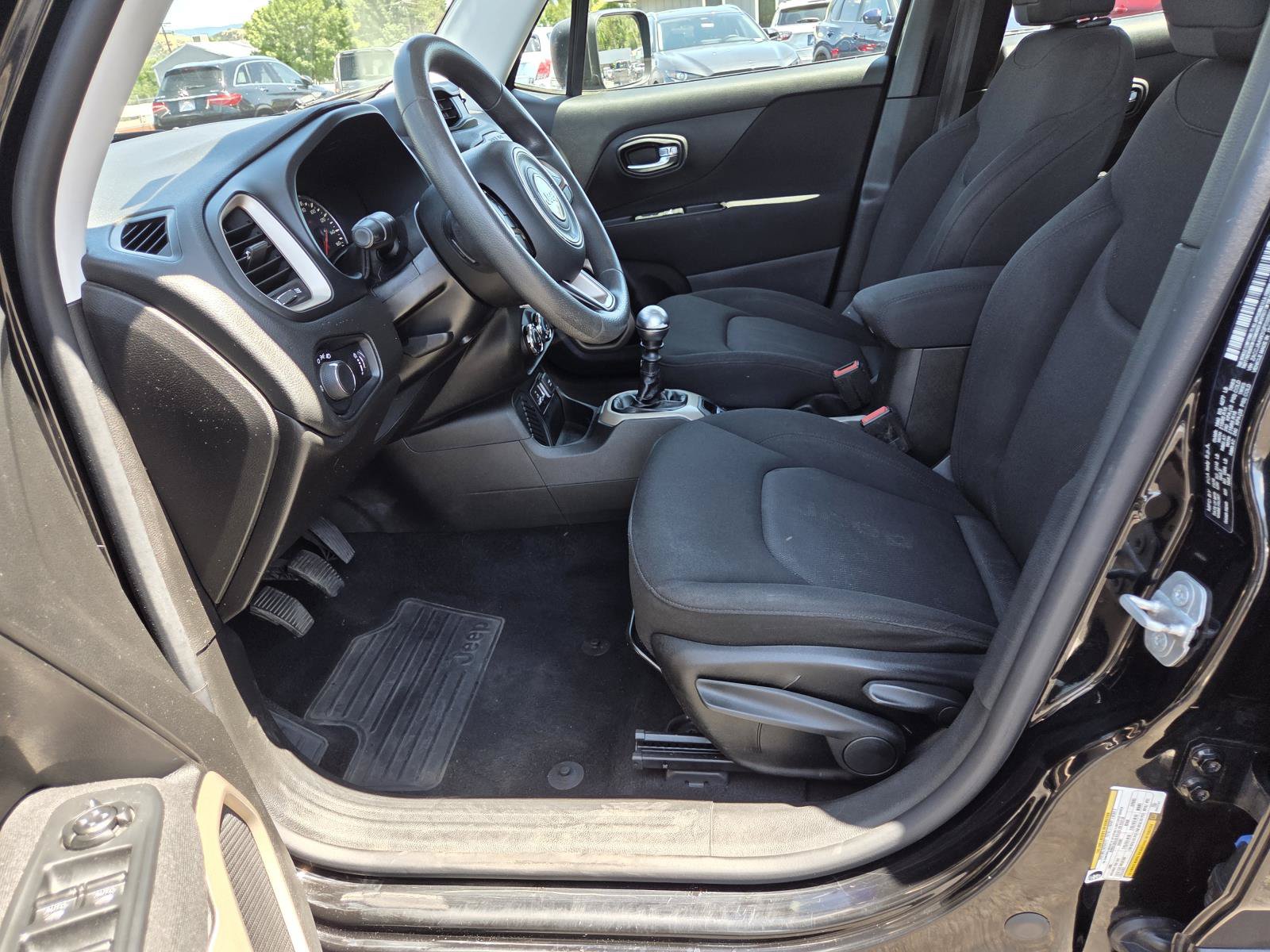 Used 2016 Jeep Renegade Sport w/ Power & Air Group FWD image 10