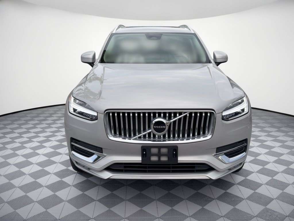 Used 2024 Volvo XC90 B5 Core w/ Protection Package Premier AWD/4WD image 6