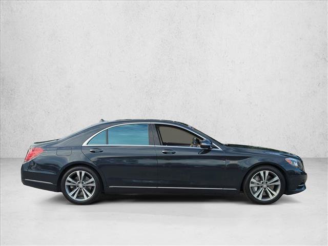 Used 2014 Mercedes-Benz S 550 Sedan image 4