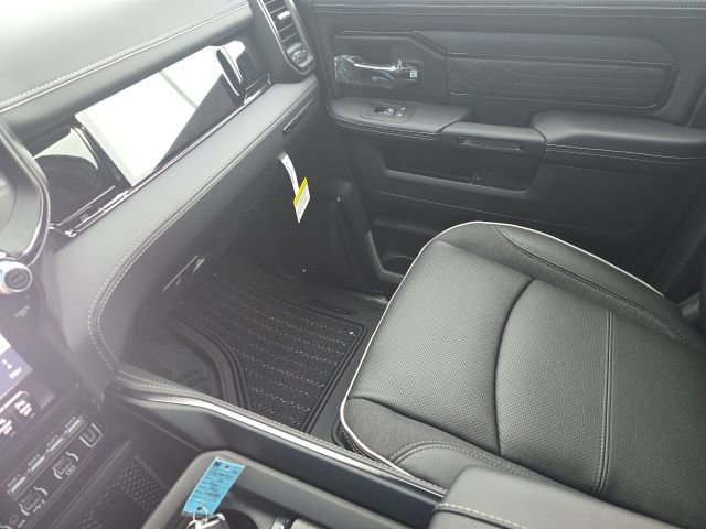 New 2026 RAM 3500 Limited image 34