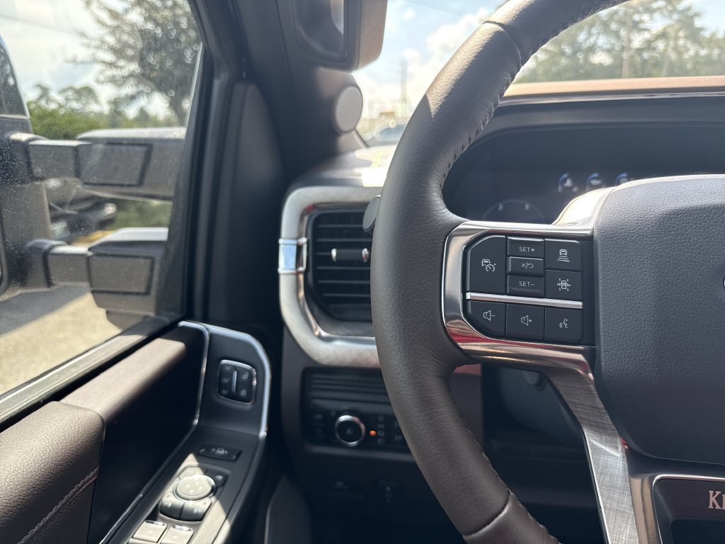 New 2026 Ford F250 King Ranch w/ Chrome Package AWD/4WD image 17