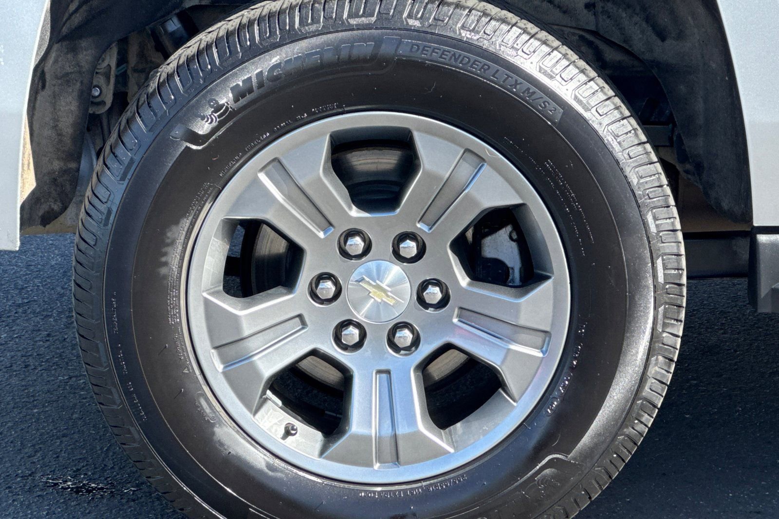 Used 2020 Chevrolet Tahoe LS image 39