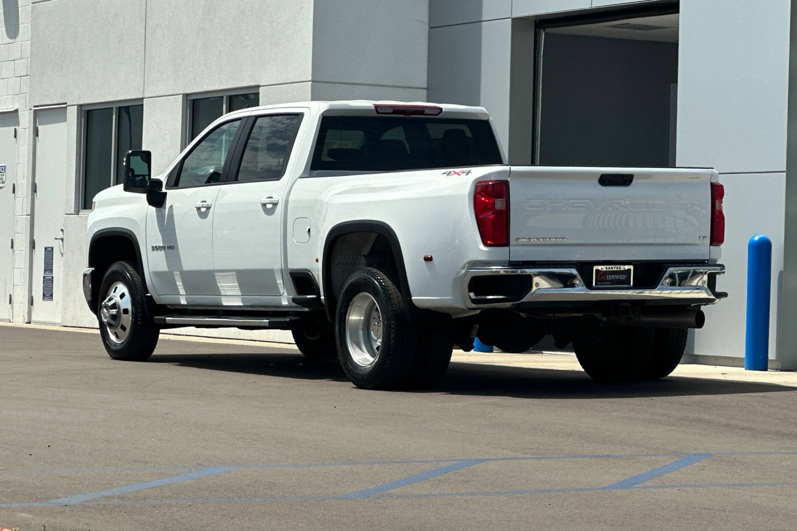 Used 2025 Chevrolet Silverado 3500 LT w/ Safety Package AWD/4WD image 6