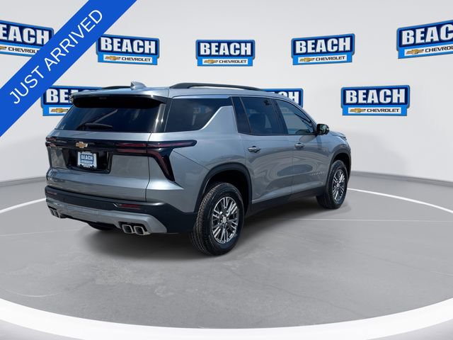 New 2026 Chevrolet Traverse LT w/ Driver Confidence Package FWD image 8