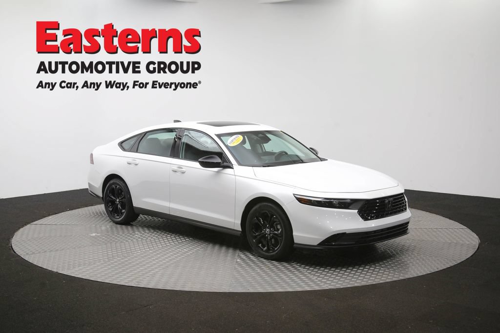 Used 2025 Honda Accord SE image 47