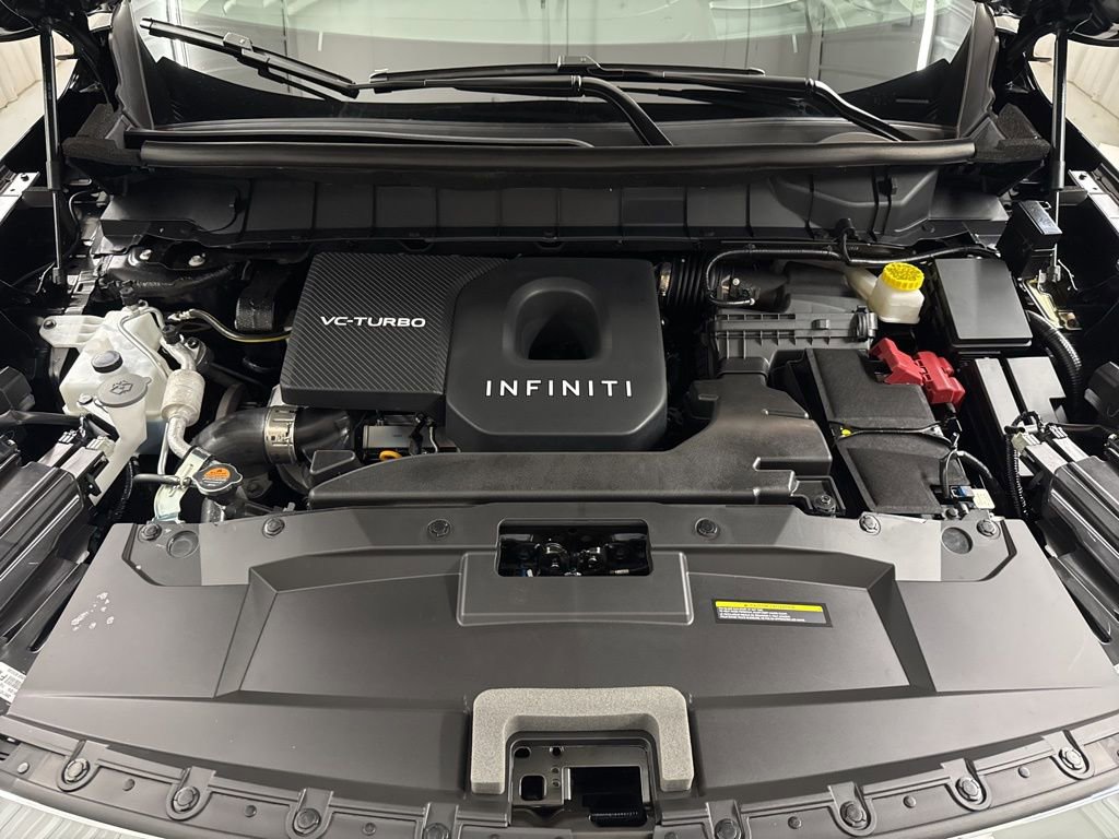 Certified 2025 INFINITI QX60 Luxe w/ Vision Package image 37