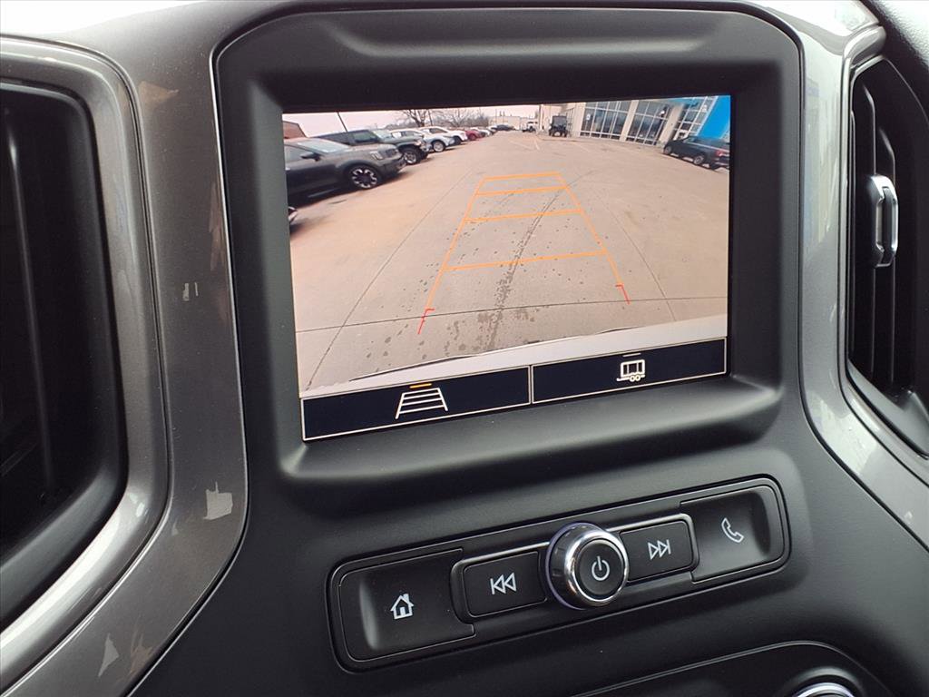 Used 2022 Chevrolet Silverado 1500 Custom w/ LPO, Dark Essentials Package image 5