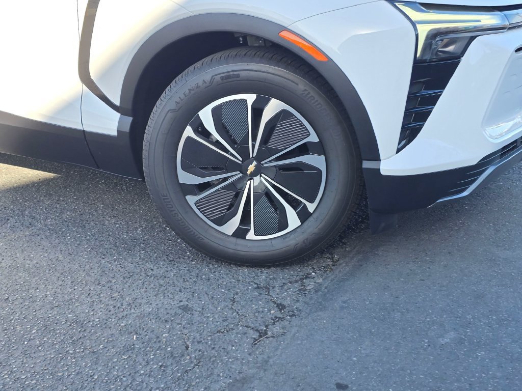 New 2026 Chevrolet Blazer EV LT FWD image 2