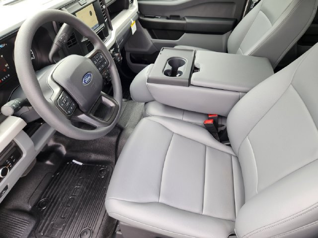 New 2027 Ford F250 XL RWD image 13