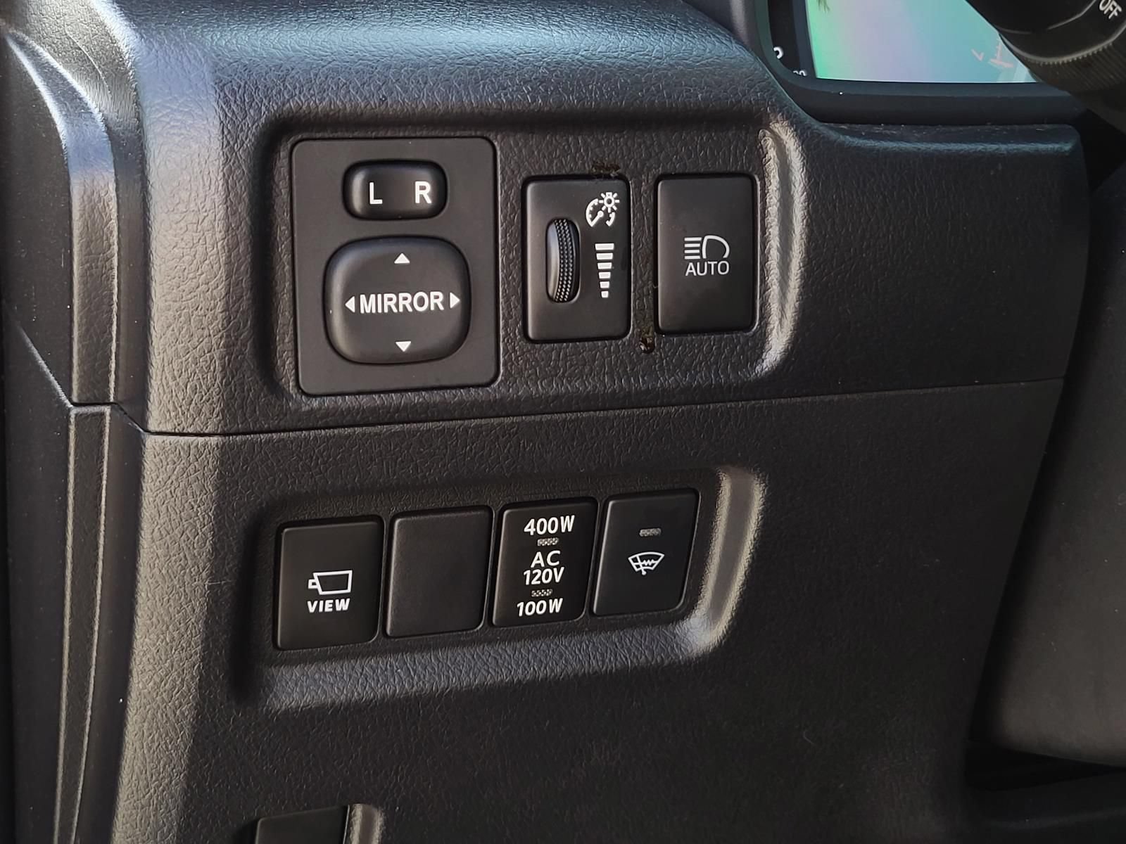 Used 2023 Toyota 4Runner TRD Off-Road Premium w/ Off Road Premium Plus Package AWD/4WD image 19