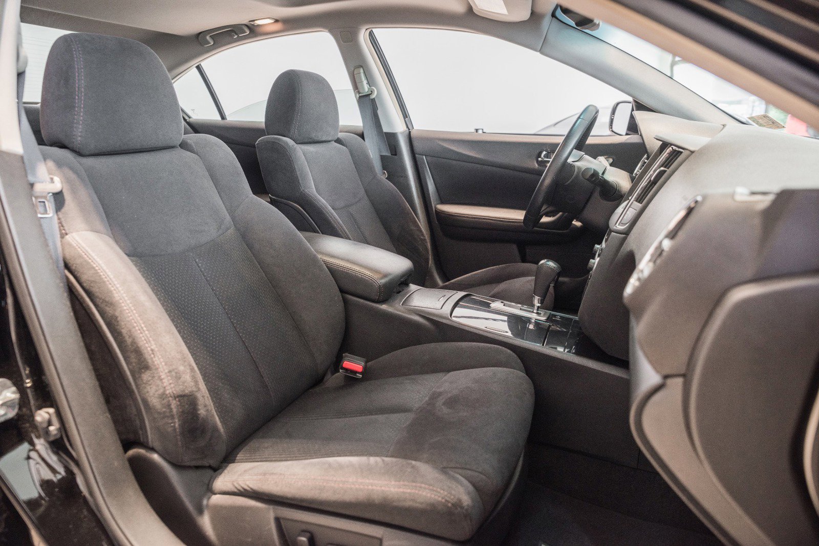 Used 2013 Nissan Maxima 3.5 SV w/ SV Value Pkg FWD image 9