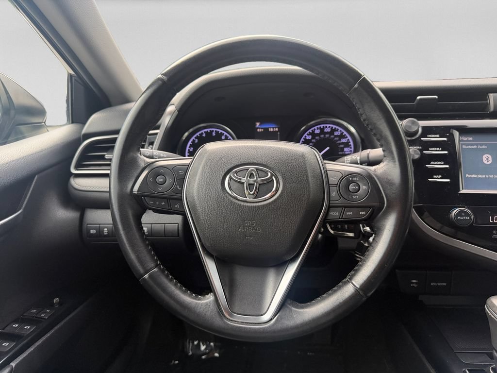 Used 2019 Toyota Camry SE FWD image 12
