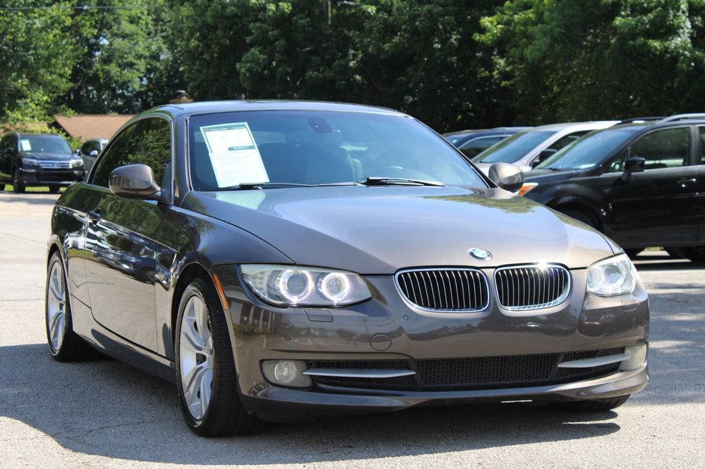 Used 2011 BMW 335i Convertible RWD image 5