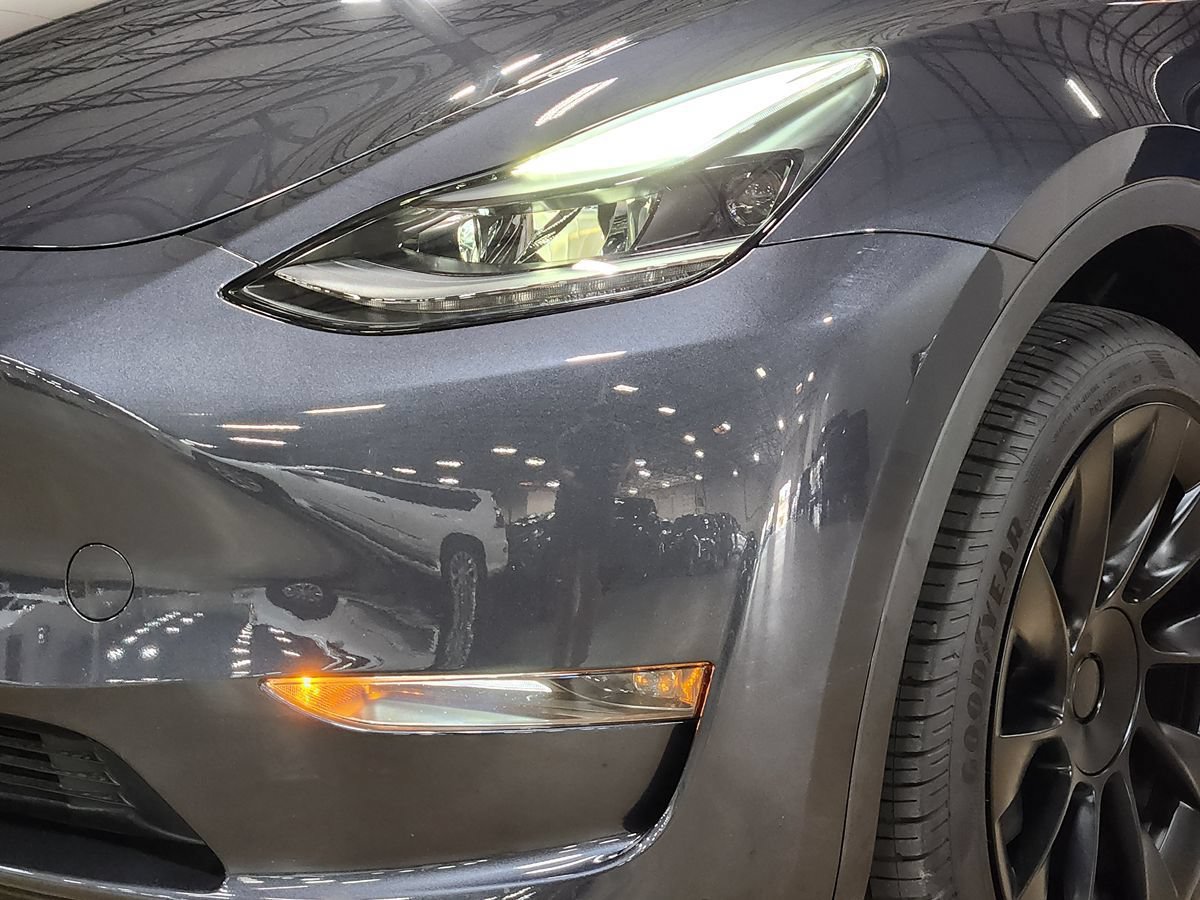 Used 2024 Tesla Model Y Long Range AWD/4WD image 14