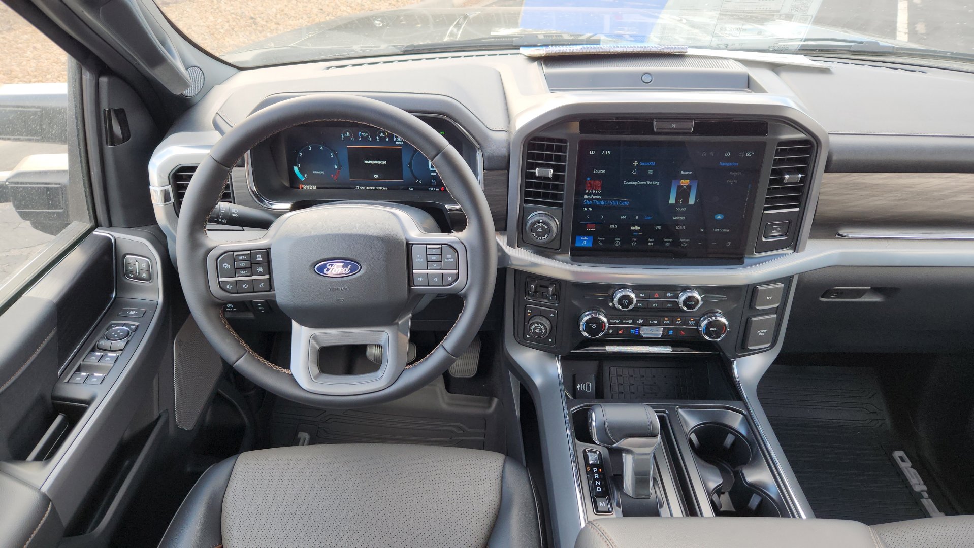 New 2025 Ford F150 Lariat w/ Equipment Group 501A Mid image 25