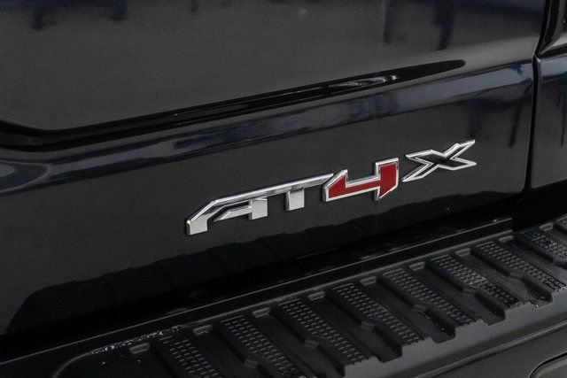 Used 2022 GMC Sierra 1500 AT4X image 7