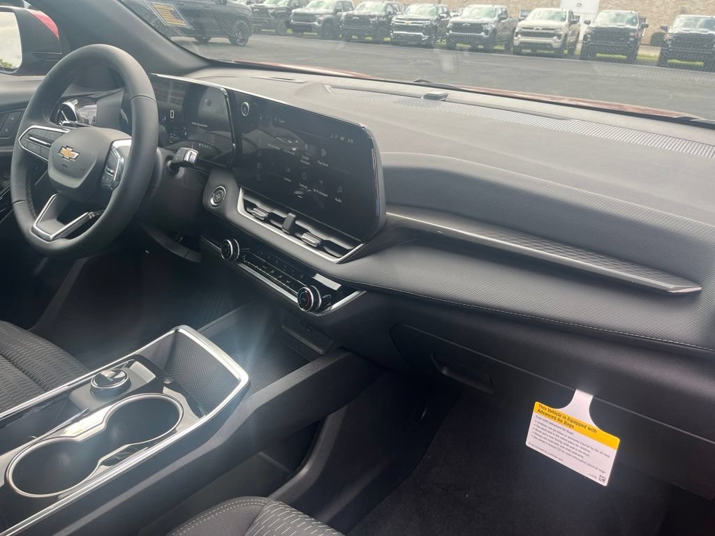New 2027 Chevrolet Equinox LT FWD image 30