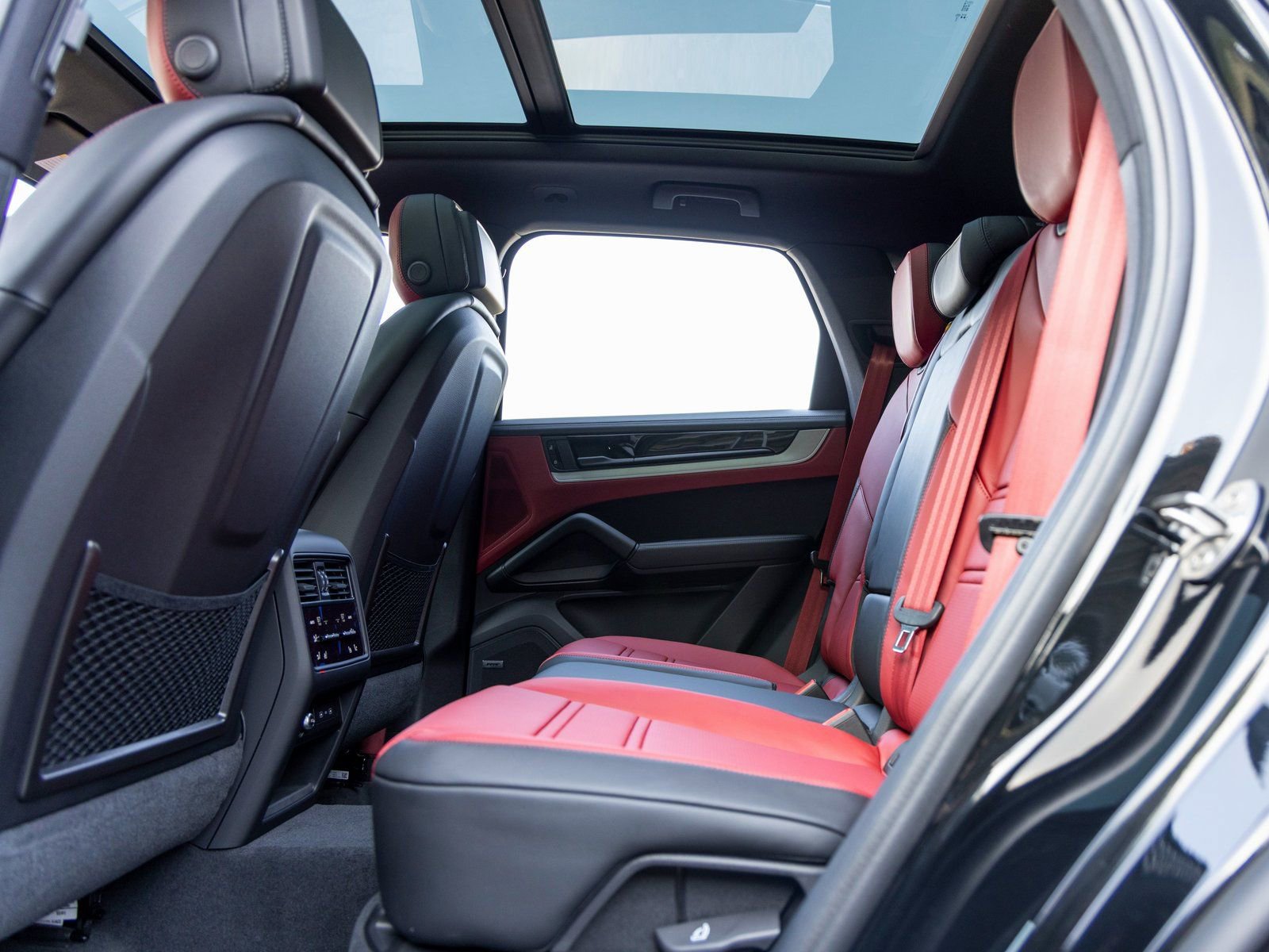 New 2026 Porsche Cayenne E-Hybrid image 43