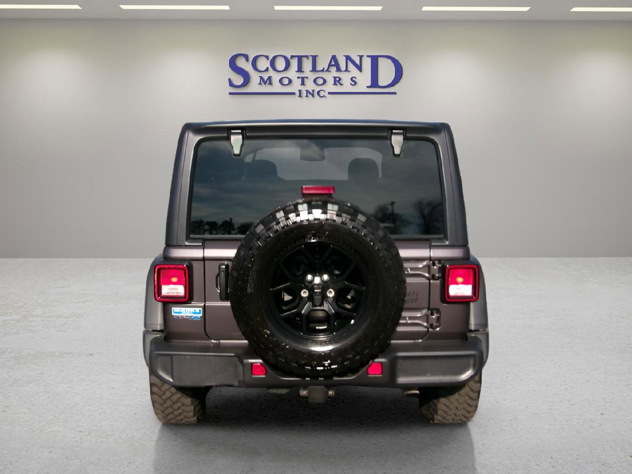 Used 2025 Jeep Wrangler Sport S AWD/4WD image 7