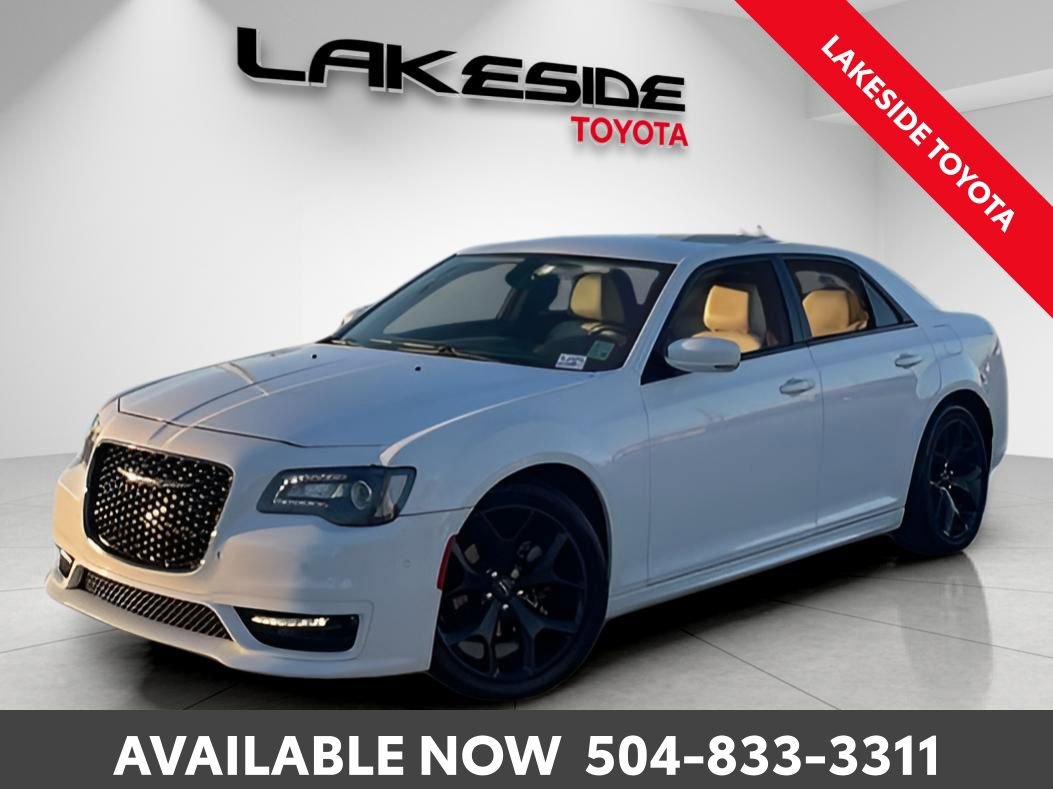 Used 2021 Chrysler 300 Touring L video 2