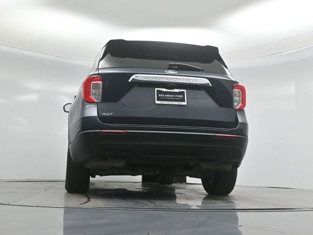 Certified 2022 Ford Explorer XLT image 52