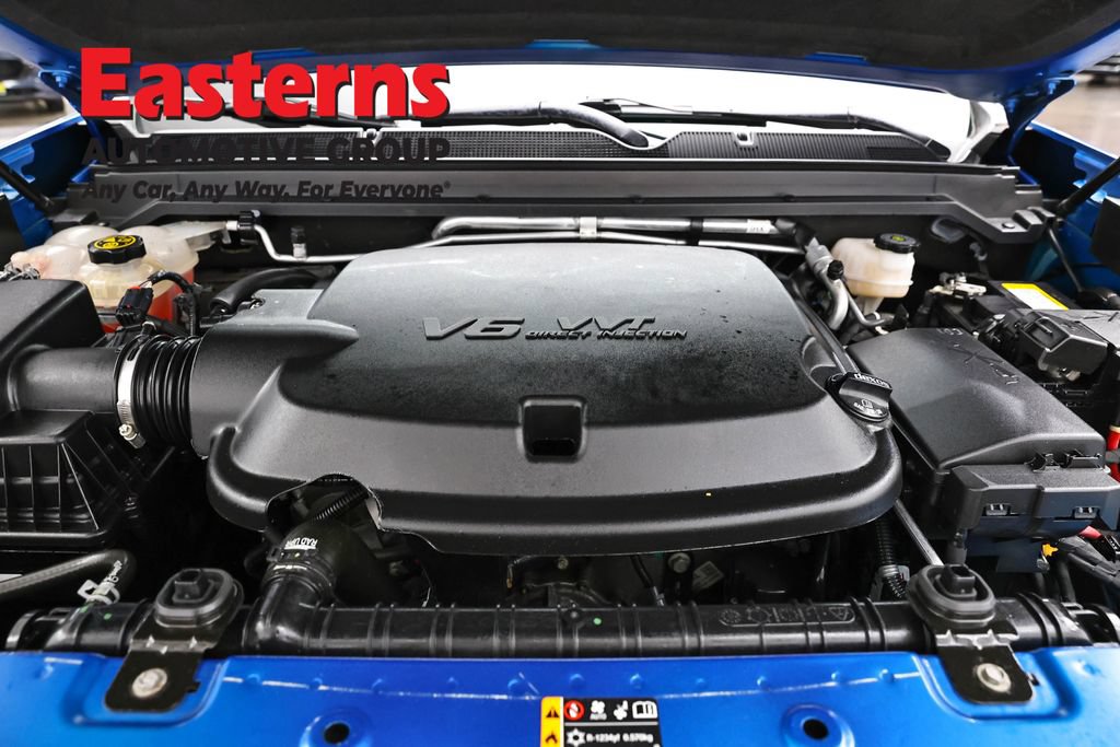Used 2022 Chevrolet Colorado LT w/ Safety Package AWD/4WD image 7